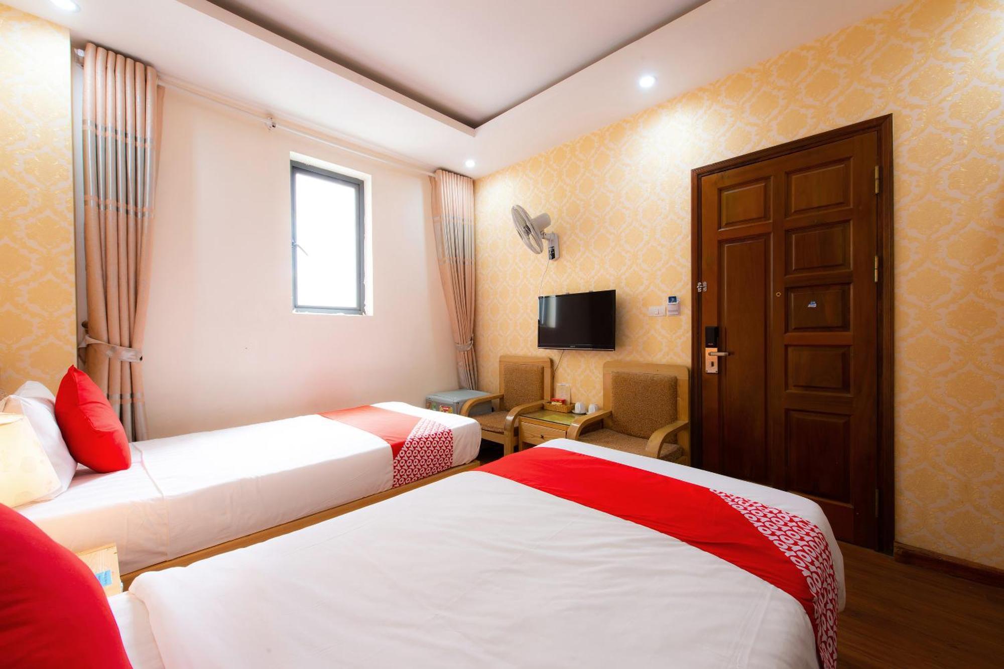 Super Oyo 191 Dragon Hotel